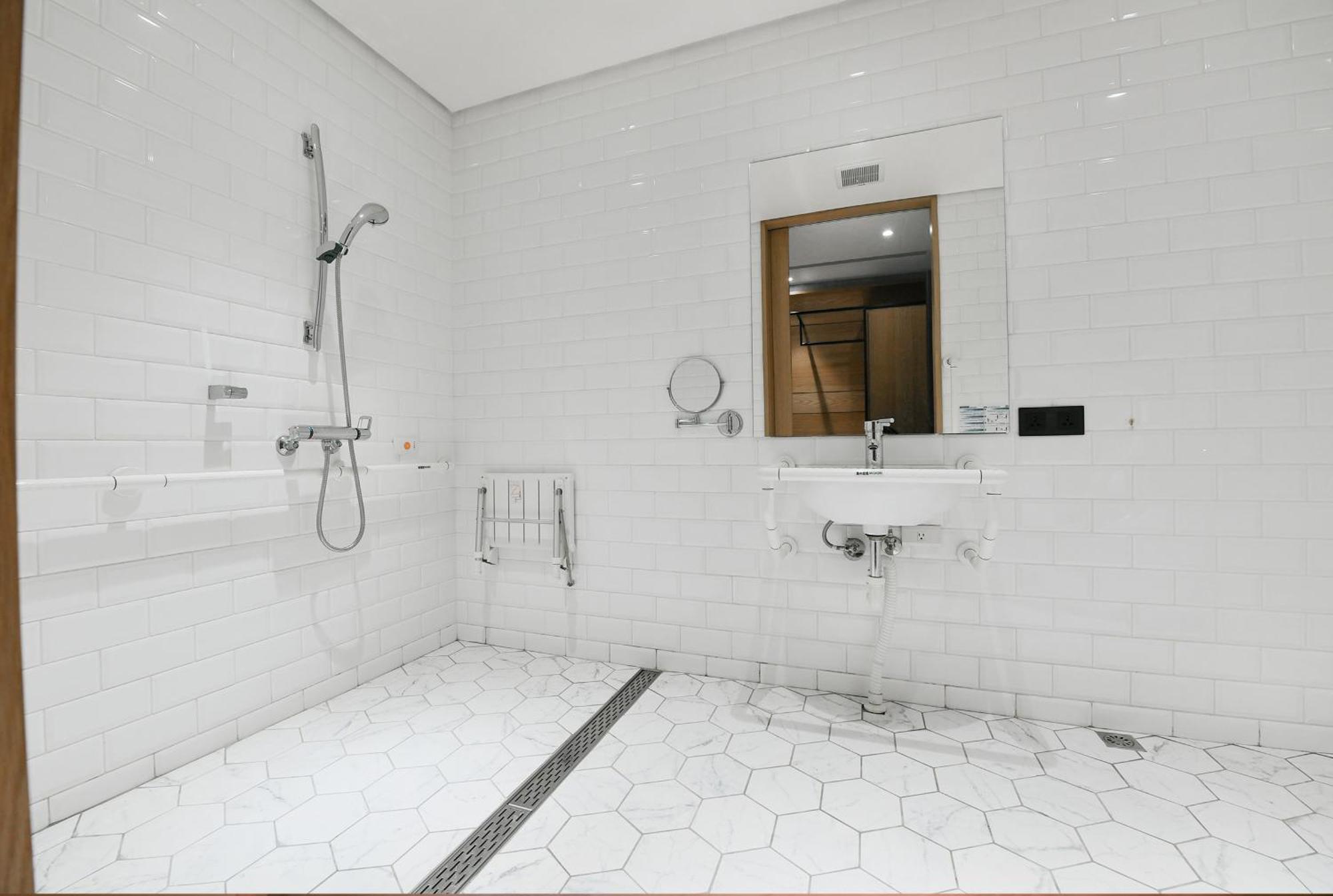 Check Inn Select New Taipei Sanchong Dış mekan fotoğraf