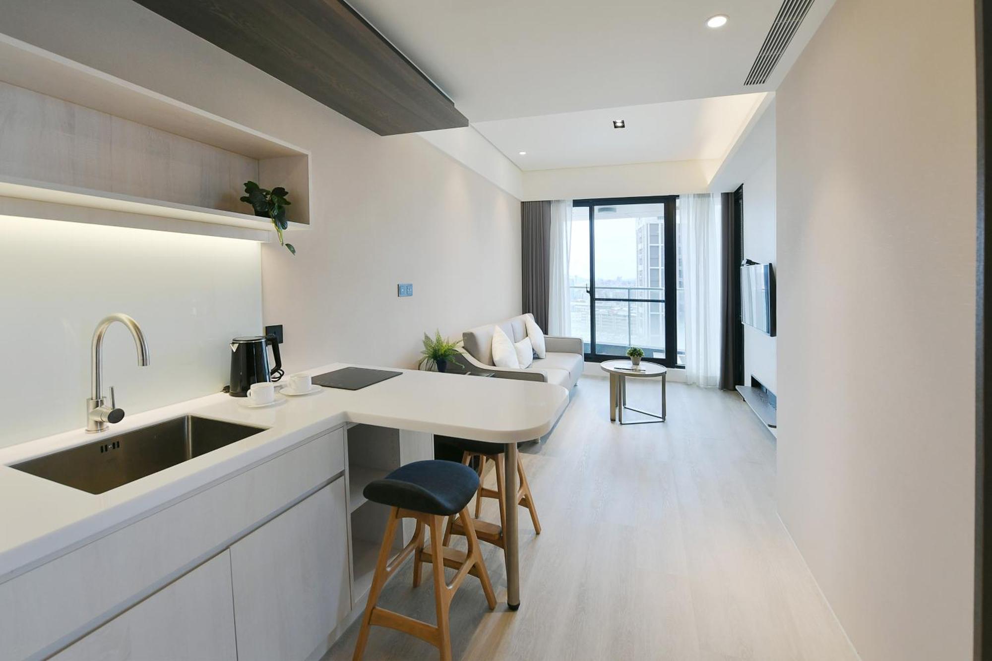Check Inn Select New Taipei Sanchong Dış mekan fotoğraf
