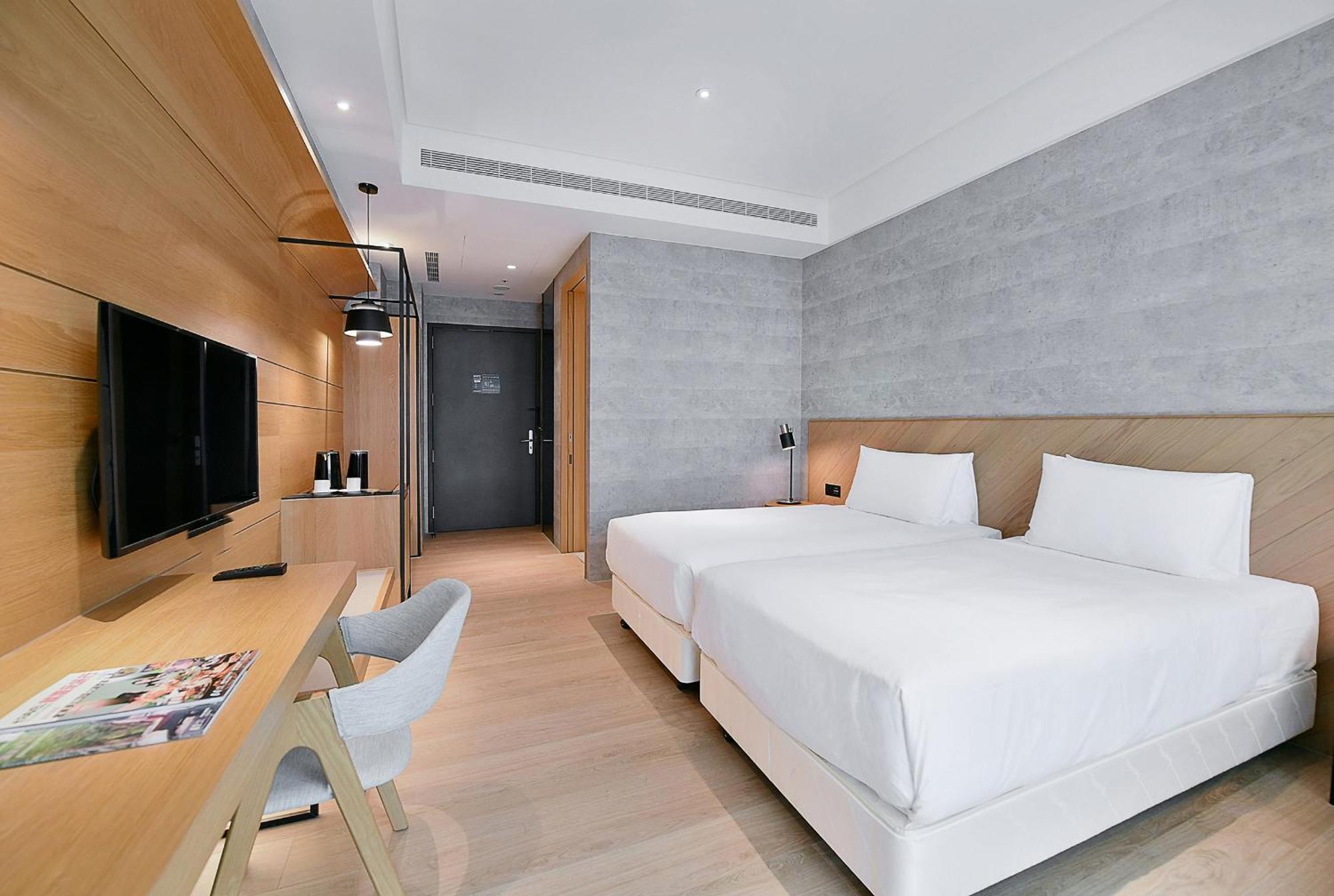 Check Inn Select New Taipei Sanchong Dış mekan fotoğraf